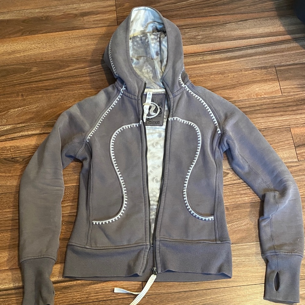 lululemon athletica Gray Zip-Up Jacket